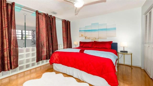 10438 SAINT TROPEZ PLACE, Tampa, FL 33615