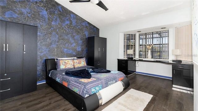 10438 SAINT TROPEZ PLACE, Tampa, FL 33615