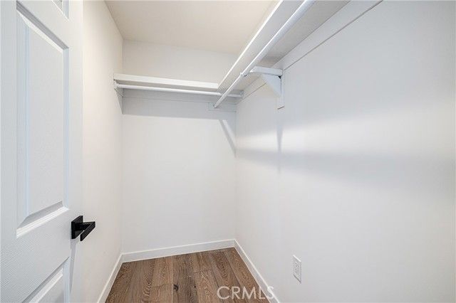 23202 Aetna Street, Woodland Hills (los Angeles), CA 91367