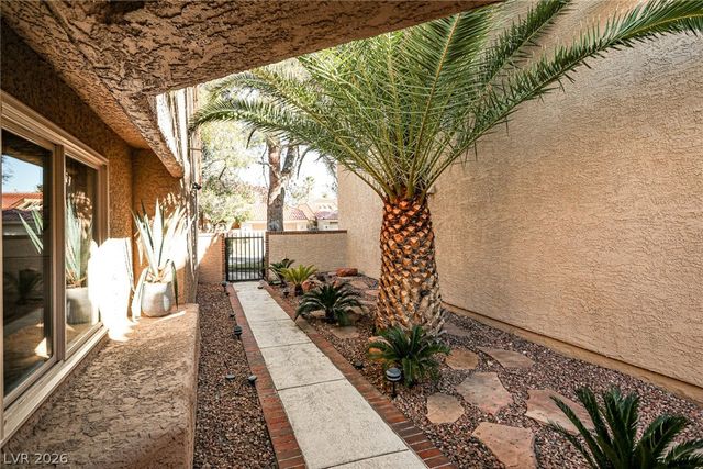 5115 Turnberry Lane, Las Vegas, NV 89113