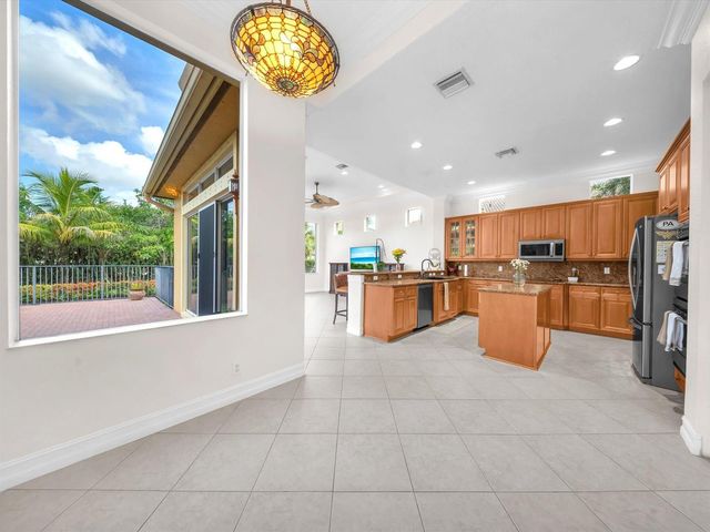 7678 NW 117th Lane, Parkland, FL 33076