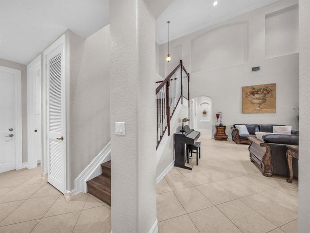 7678 NW 117th Lane, Parkland, FL 33076
