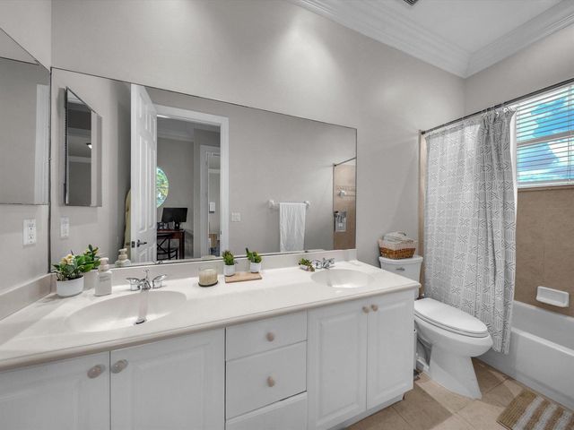 7678 NW 117th Lane, Parkland, FL 33076