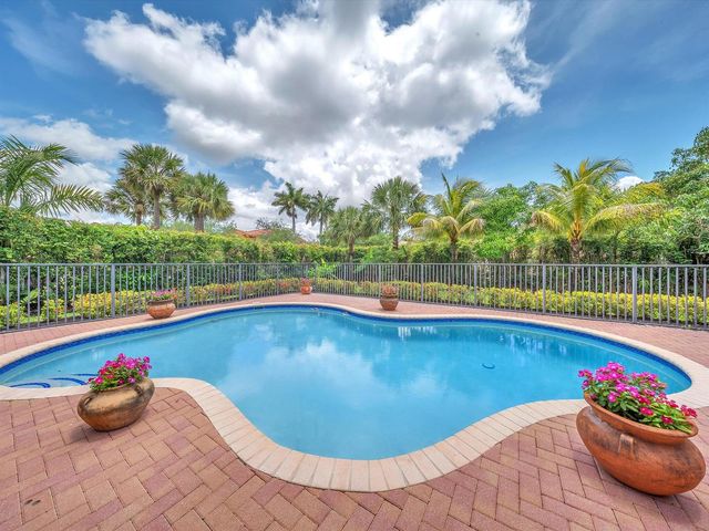 7678 NW 117th Lane, Parkland, FL 33076