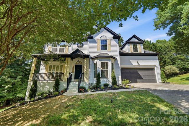 6102 Garamond Court, Charlotte, NC 28270