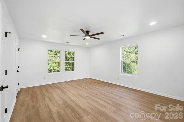 6102 Garamond Court, Charlotte, NC 28270