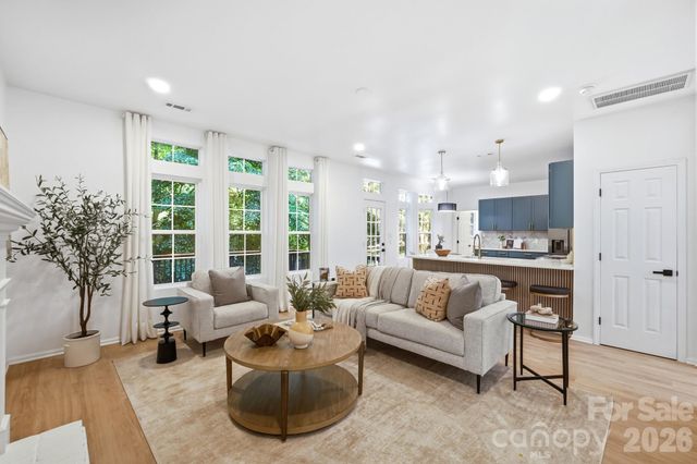 6102 Garamond Court, Charlotte, NC 28270