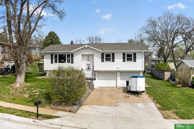 3921 Terrace Drive, Omaha, NE 68134
