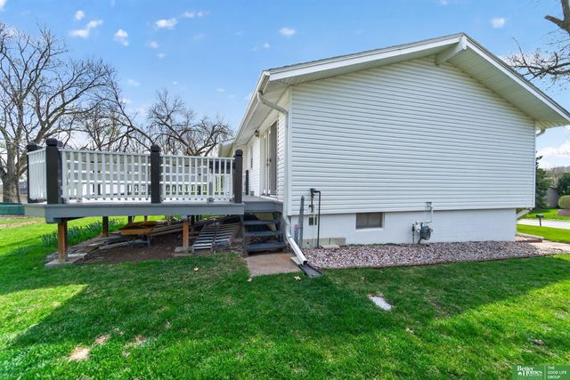 3921 Terrace Drive, Omaha, NE 68134