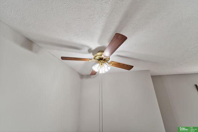 3921 Terrace Drive, Omaha, NE 68134