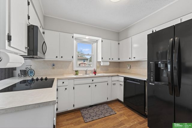 3921 Terrace Drive, Omaha, NE 68134