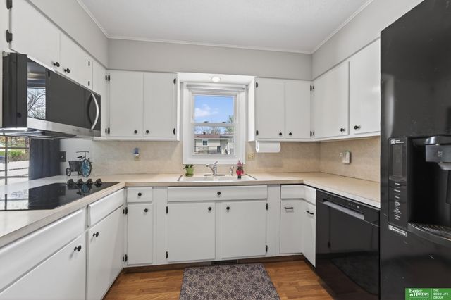 3921 Terrace Drive, Omaha, NE 68134