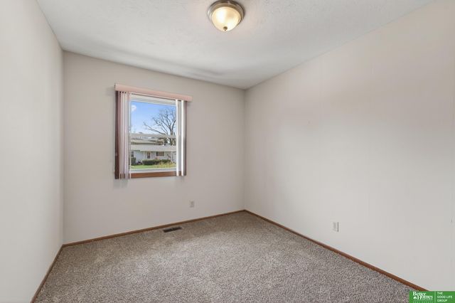 3921 Terrace Drive, Omaha, NE 68134