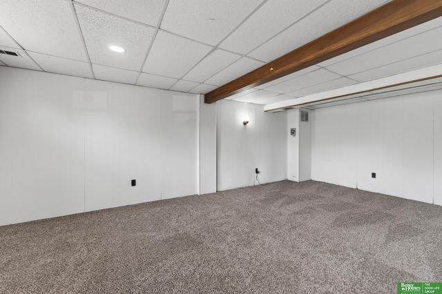 3921 Terrace Drive, Omaha, NE 68134