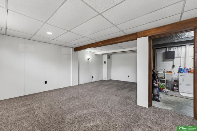 3921 Terrace Drive, Omaha, NE 68134