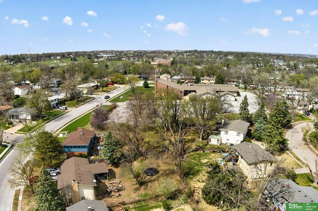 3921 Terrace Drive, Omaha, NE 68134