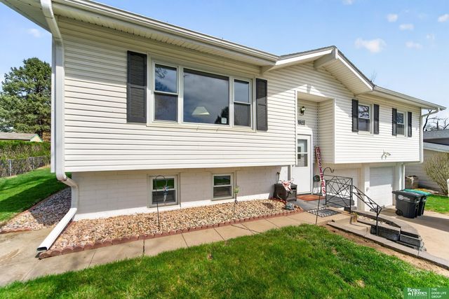 3921 Terrace Drive, Omaha, NE 68134