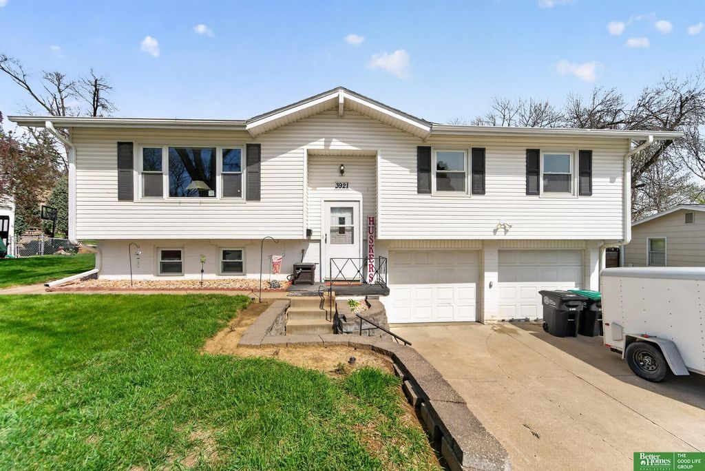 3921 Terrace Drive, Omaha, NE 68134