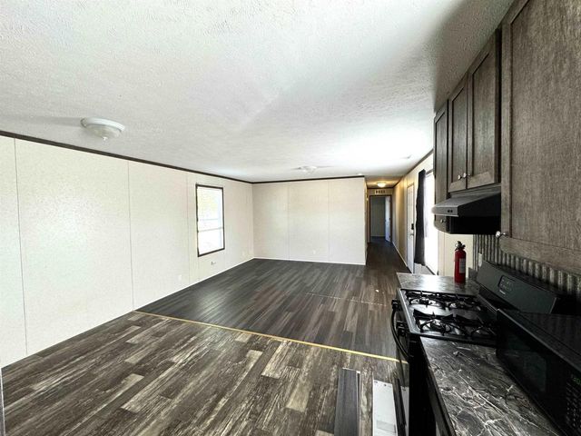 39 Hollywood Drive, Madison, WI 53713