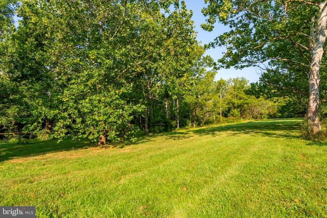 1323 OLD SUMNEYTOWN PIKE, Harleysville, PA 19438