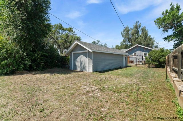 1219 COSGRIFF CT, Cheyenne, WY 82001