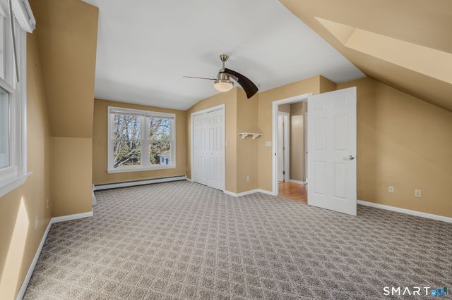 15 Sunnieside Drive, East Lyme, CT 06357