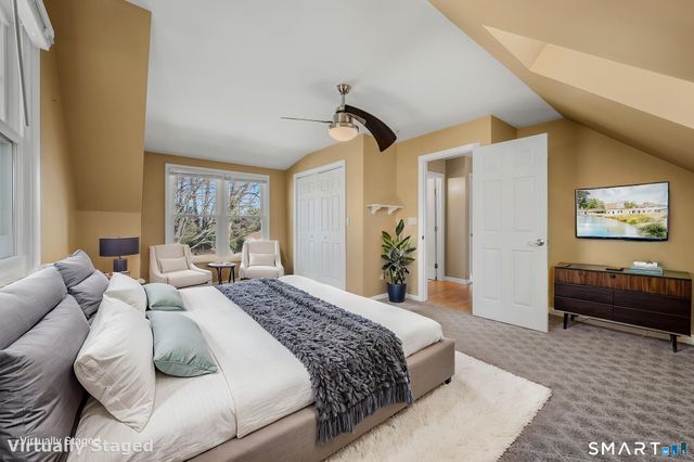 15 Sunnieside Drive, East Lyme, CT 06357