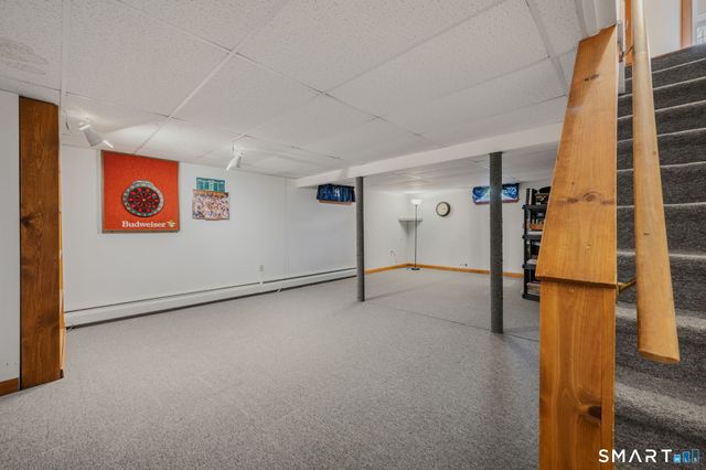 15 Sunnieside Drive, East Lyme, CT 06357