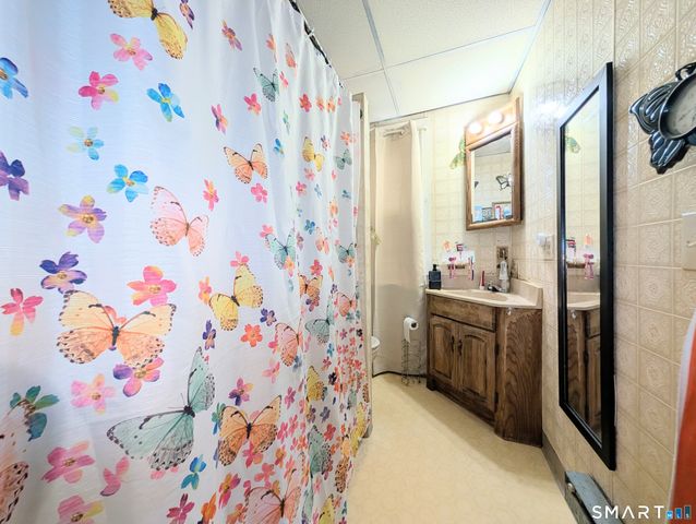106 Edin Avenue, Waterbury, CT 06706