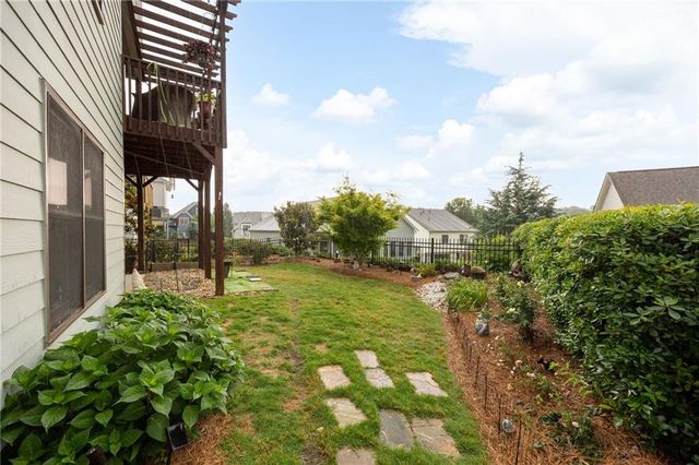 307 Cornerstone Trace, Woodstock, GA 30188