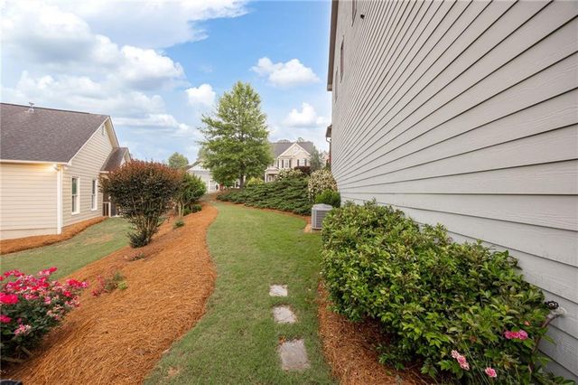 307 Cornerstone Trace, Woodstock, GA 30188