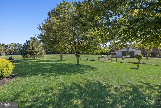 311 EAYRESTOWN RD, Southampton, NJ 08088