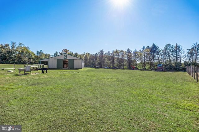 311 EAYRESTOWN RD, Southampton, NJ 08088