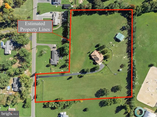 311 EAYRESTOWN RD, Southampton, NJ 08088