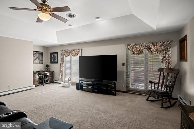 311 EAYRESTOWN RD, Southampton, NJ 08088