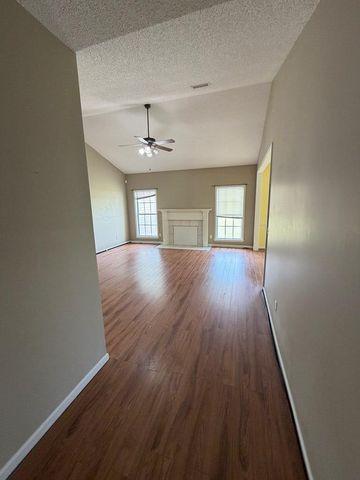 108 Brittany Dr, Dothan, AL 36301