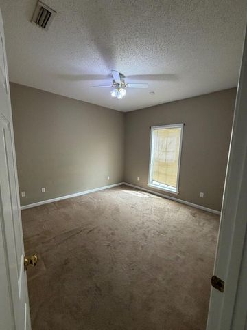 108 Brittany Dr, Dothan, AL 36301