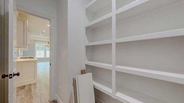 8360 Chappell Hill Drive, Beaumont, TX 77713