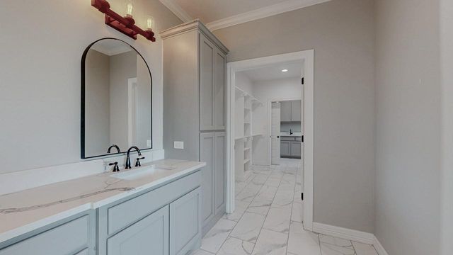 8360 Chappell Hill Drive, Beaumont, TX 77713