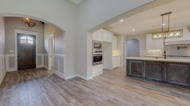 8360 Chappell Hill Drive, Beaumont, TX 77713