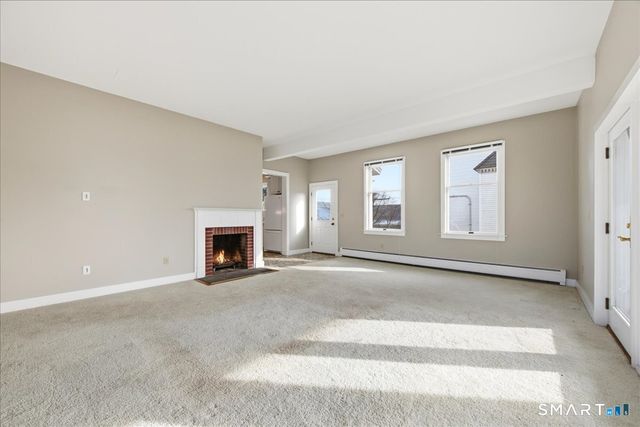 35 Prospect Street, Essex, CT 06426