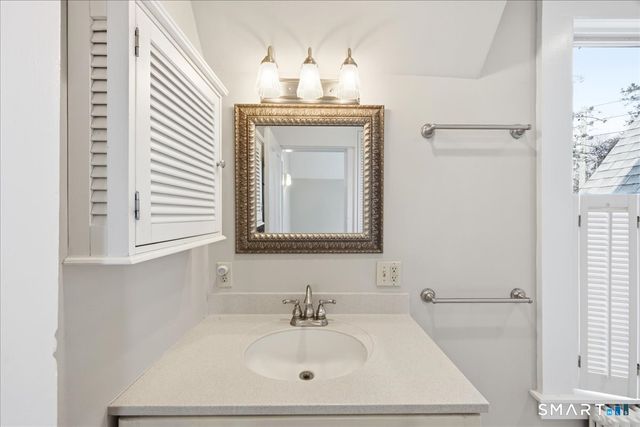 35 Prospect Street, Essex, CT 06426