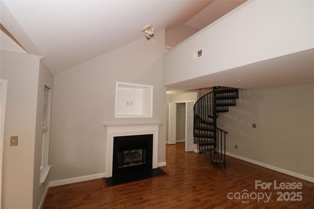 2558 Carya Pond Lane, Charlotte, NC 28212