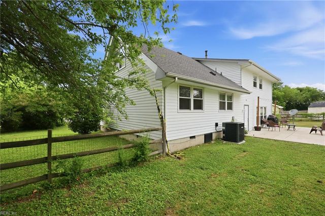 6105 Adelphi CIR, Virginia Beach, VA 23464