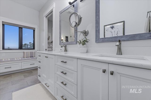 9067 Crystal Quartz Dr., Nampa, ID 83686