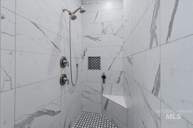 9067 Crystal Quartz Dr., Nampa, ID 83686