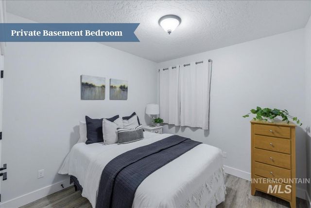 9067 Crystal Quartz Dr., Nampa, ID 83686