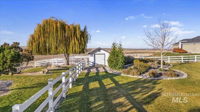 9067 Crystal Quartz Dr., Nampa, ID 83686