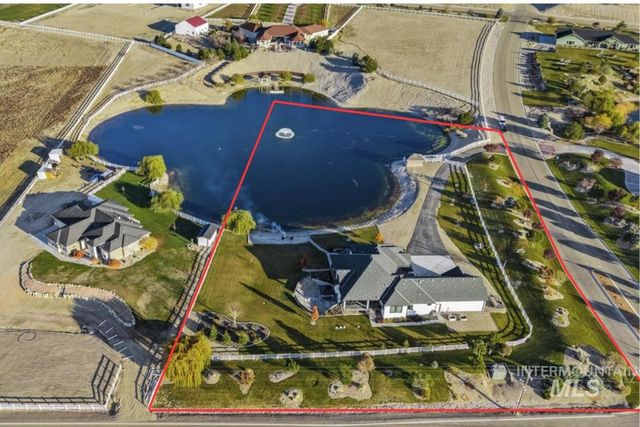 9067 Crystal Quartz Dr., Nampa, ID 83686