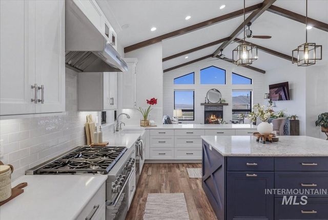 9067 Crystal Quartz Dr., Nampa, ID 83686